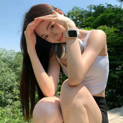 深居在内